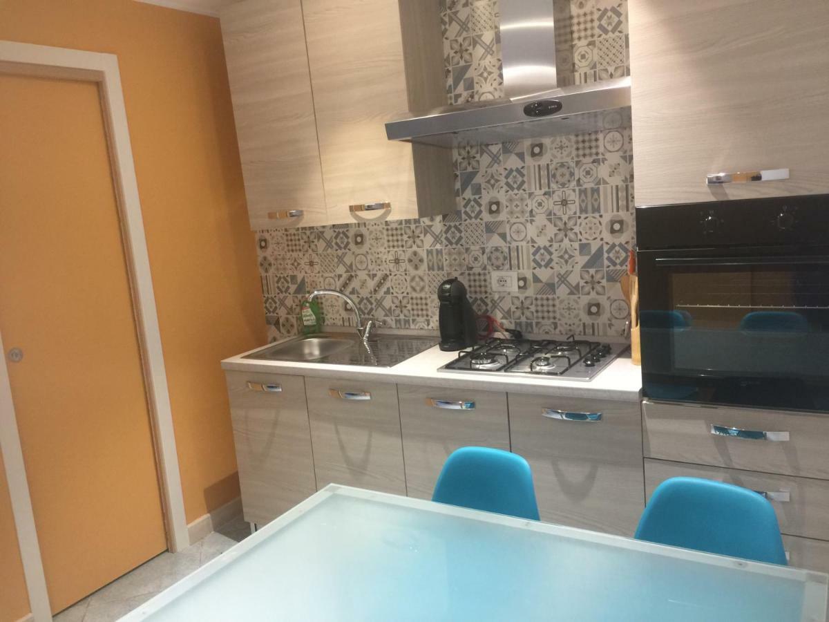 ג'ובינאצו Porto Di Mare Luxury Home מראה חיצוני תמונה